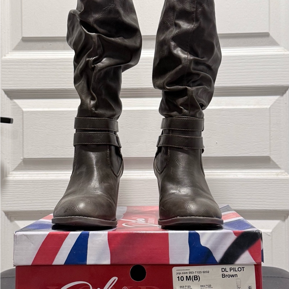 Diba Dark Brown Heeled Boots